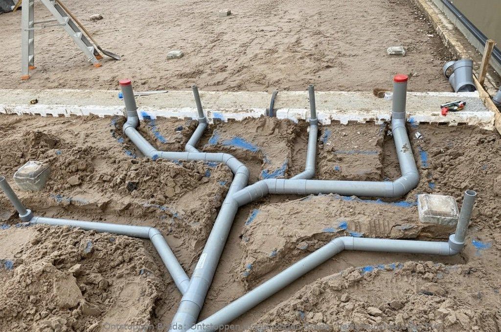 Ontstoppen pvc leidingen Breda: Veiligheidstips voor PVC