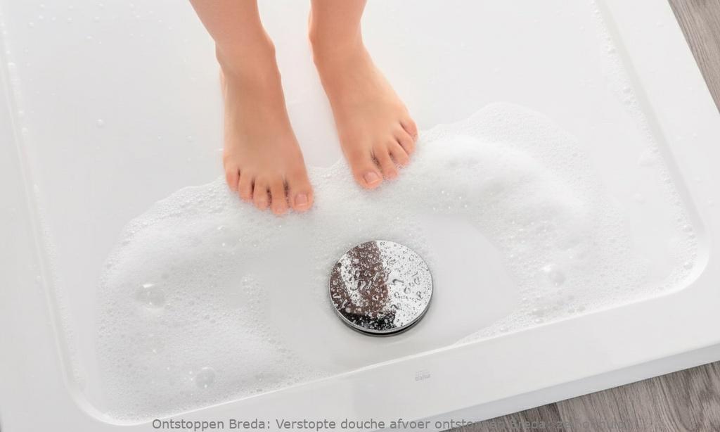 Verstopte douche afvoer ontstoppen Breda: zelf of hulp?